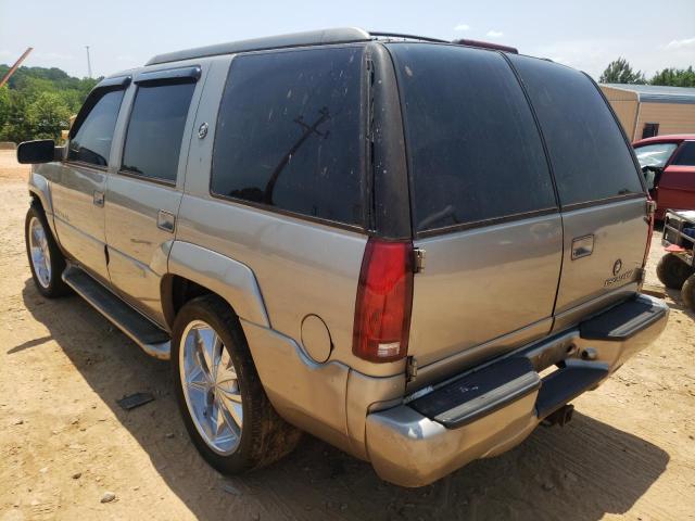 Photo 3 from auction – 2000 CADILLAC ESCALADE with VIN 1GYEK13R2YR154209