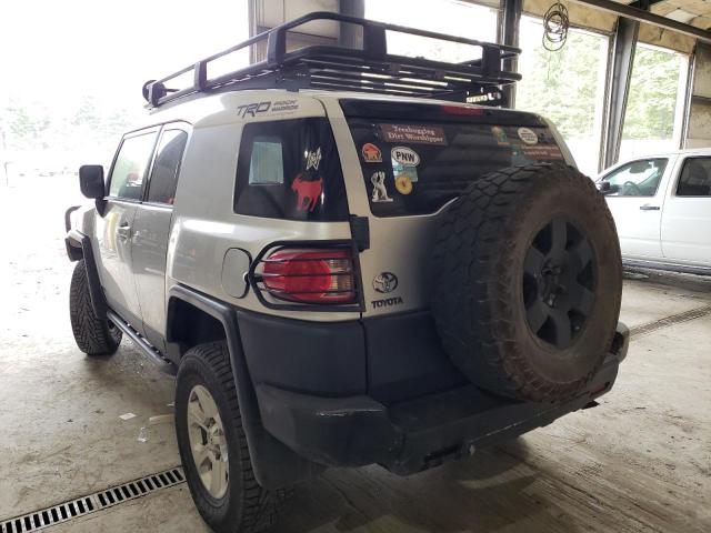 Photo 3 from auction – 2007 TOYOTA FJ CRUISER with VIN JTEBU11F570055037
