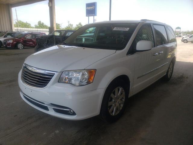 Photo 2 from auction – 2015 CHRYSLER TOWN & COU with VIN 2C4RC1BG2FR505468