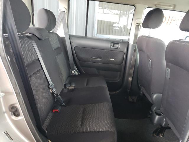 Photo 6 from auction – 2005 SCION XB with VIN JTLKT324554019844