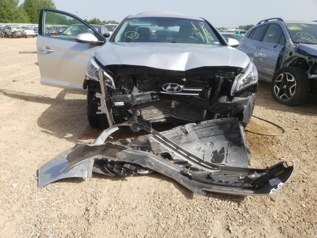 Photo 9 from auction – 2017 HYUNDAI SONATA SE with VIN 5NPE24AF5HH565482