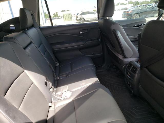 Photo 6 from auction – 2016 HONDA PILOT TOUR with VIN 5FNYF6H97GB104441