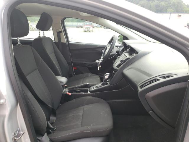Photo 5 from auction – 2016 FORD FOCUS SE with VIN 1FADP3F29GL243604