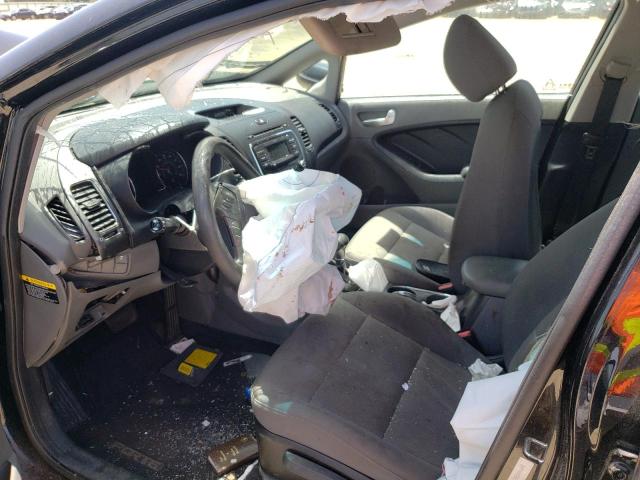 Photo 5 from auction – 2017 KIA FORTE LX with VIN 3KPFK4A72HE115726