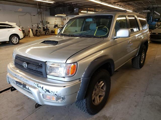 Photo 2 from auction – 2000 TOYOTA 4RUNNER SR with VIN JT3HN86R5Y0310346
