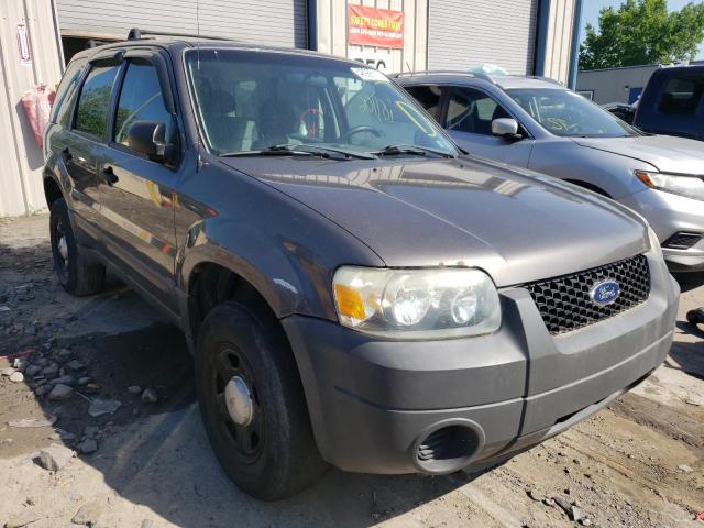 FORD ESCAPE XLS 2005 with VIN 1FMYU92Z15KA35290 - Photo from auction