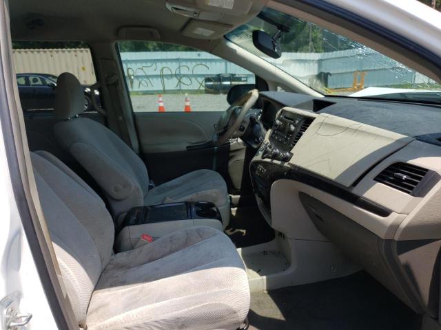 Photo 5 from auction – 2011 TOYOTA SIENNA LE with VIN 5TDKK3DC3BS055308