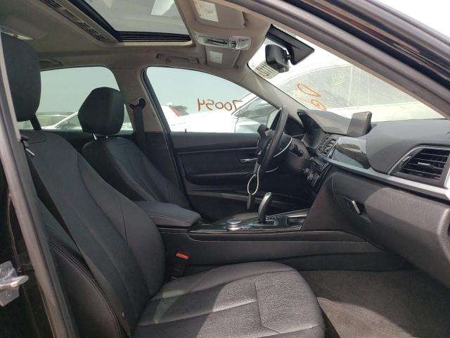 Photo 5 from auction – 2018 BMW 320 I with VIN WBA8E1G56JNU89534