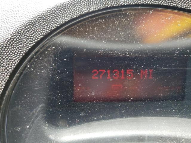 Photo 8 from auction – 2004 PONTIAC GRAND PRIX with VIN 2G2WS522741271202