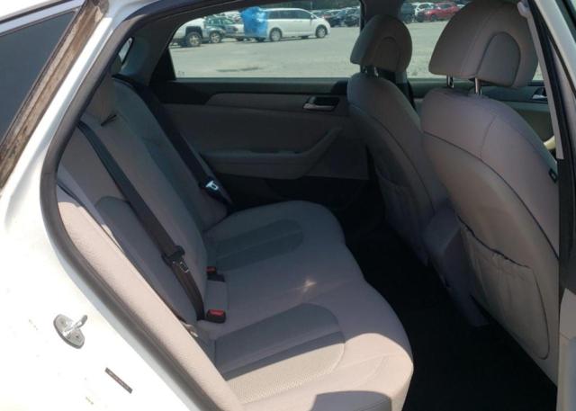 Photo 6 from auction – 2017 HYUNDAI SONATA SE with VIN 5NPE24AF1HH567519