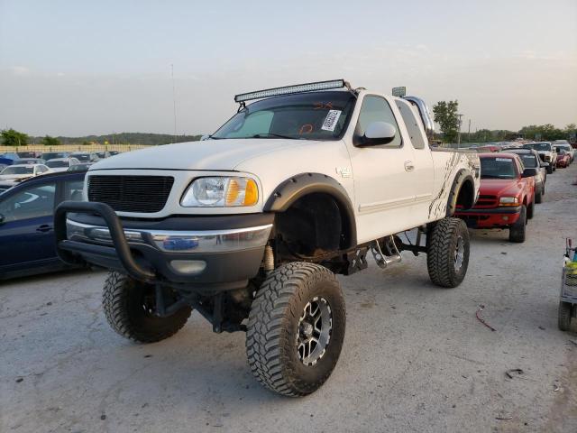 Photo 2 from auction – 2001 FORD F150 with VIN 1FTRX18L11NB05125