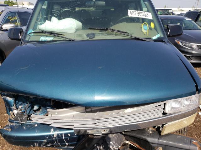Photo 7 from auction – 2000 CHEVROLET ASTRO with VIN 1GNEL19W3YB165591