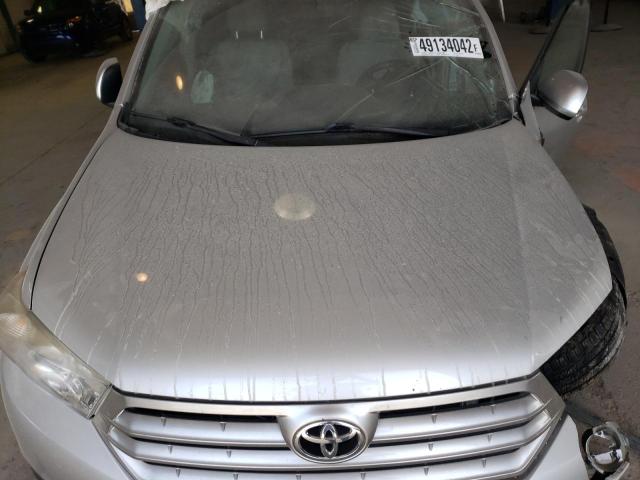 Photo 7 from auction – 2013 TOYOTA HIGHLANDER with VIN 5TDBK3EH0DS228909