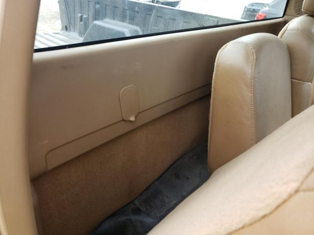 Photo 6 from auction – 2000 CHEVROLET SILVERADO with VIN 1GCEC14V5YE177389