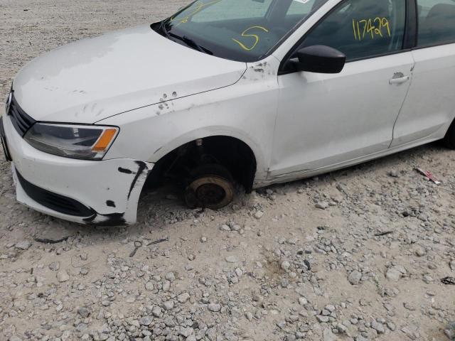 Photo 9 from auction – 2014 VOLKSWAGEN JETTA BASE with VIN 3VW2K7AJ9EM428928