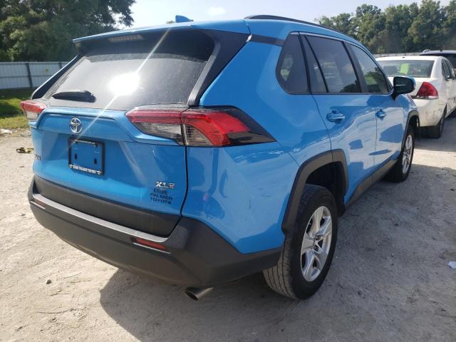 Photo 4 from auction – 2019 TOYOTA RAV4 XLE with VIN JTMW1RFV2KD005081