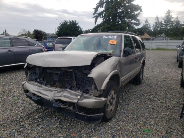 Photo 2 from auction – 2002 CHEVROLET BLAZER with VIN 1GNDT13W22K223234