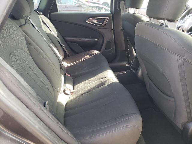 Photo 6 from auction – 2016 CHRYSLER 200 LIMITE with VIN 1C3CCCABXGN122114
