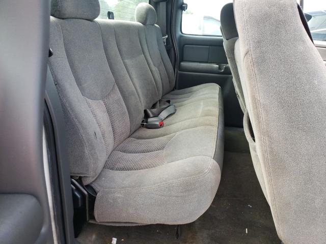 Photo 6 from auction – 2004 CHEVROLET SILVERADO with VIN 2GCEC19V841161613