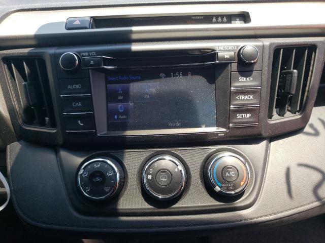 Photo 9 from auction – 2018 TOYOTA RAV4 LE with VIN 2T3ZFREVXJW434938
