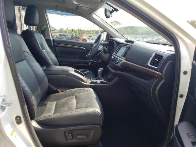 Photo 5 from auction – 2016 TOYOTA HIGHLANDER with VIN 5TDYKRFH3GS135575