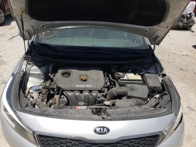 Photo 7 from auction – 2018 KIA FORTE LX with VIN 3KPFK4A73JE223939