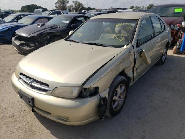 Photo 2 from auction – 1998 NISSAN ALTIMA with VIN 1N4DL01D1WC182475