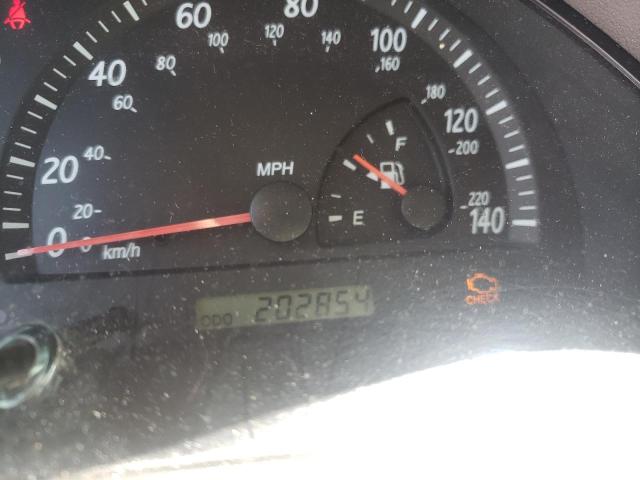 Photo 8 from auction – 2003 TOYOTA CAMRY LE with VIN 4T1BE32K13U171777