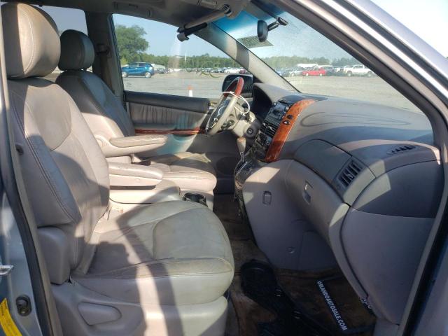 Photo 5 from auction – 2004 TOYOTA SIENNA XLE with VIN 5TDZA22C24S166532