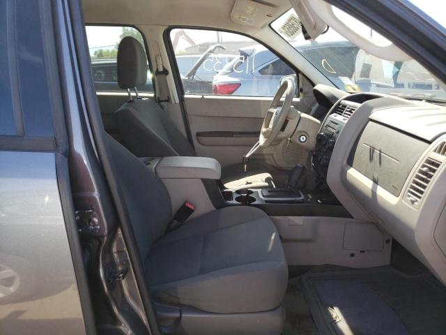 Photo 5 from auction – 2011 FORD ESCAPE XLS with VIN 1FMCU0C74BKC15555