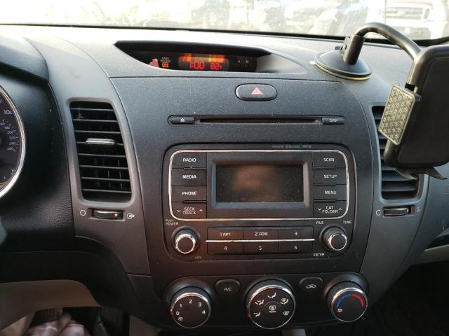 Photo 9 from auction – 2015 KIA FORTE LX with VIN KNAFK4A68F5262713