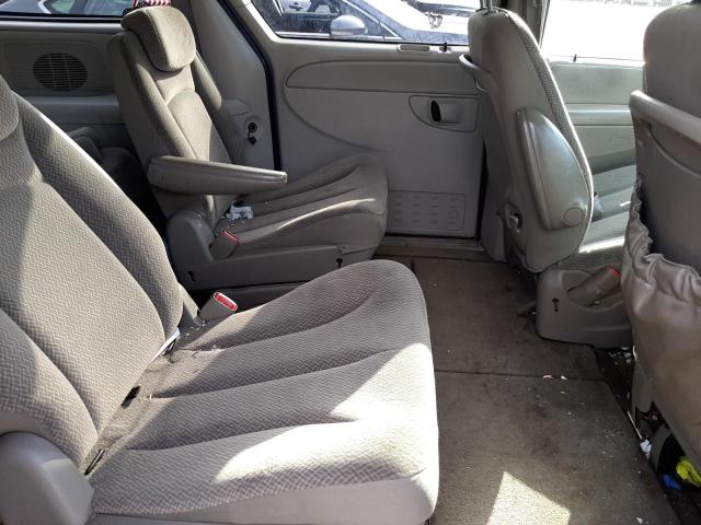 Photo 6 from auction – 2005 CHRYSLER TOWN & COU with VIN 2C4GP54L25R429407