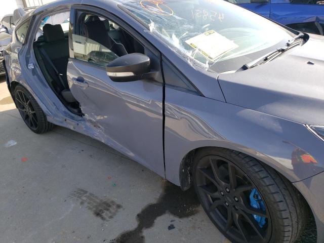 Photo 9 from auction – 2017 FORD FOCUS RS with VIN WF0DP3TH1H4121847