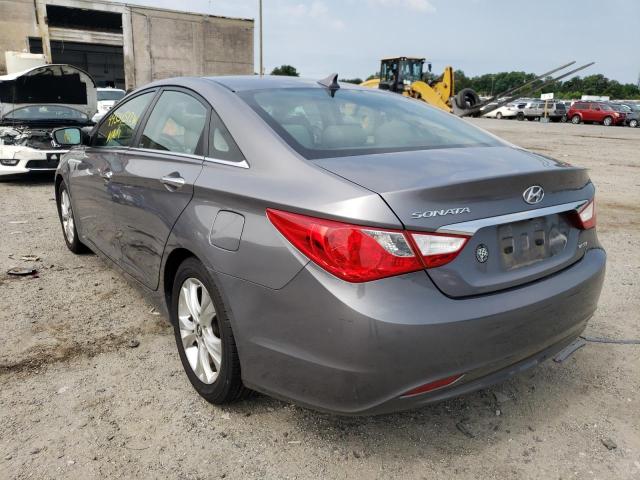 Photo 3 from auction – 2011 HYUNDAI SONATA SE with VIN 5NPEC4AC2BH226253