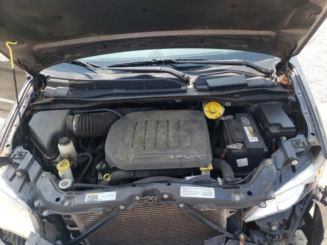 Photo 7 from auction – 2014 CHRYSLER TOWN & COU with VIN 2C4RC1CGXER239601