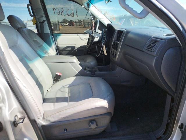 Foto 5 de la subasta – 2005 FORD EXPLORER X con VIN 1FMZU73E55UA81830