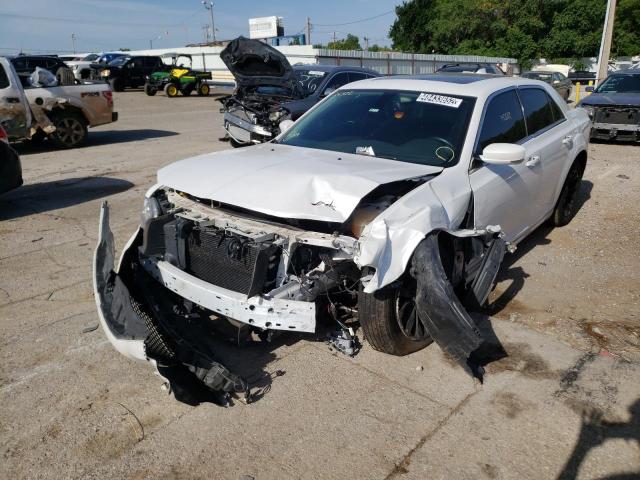 Photo 10 from auction – 2016 CHRYSLER 300 LIMITE with VIN 2C3CCAAG4GH261437