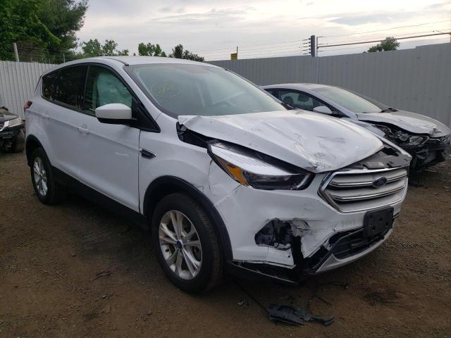 FORD ESCAPE SE 2019 with VIN 1FMCU9G97KUB65240 - Photo from auction