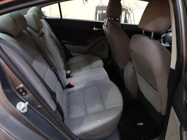 Photo 6 from auction – 2016 KIA FORTE LX with VIN KNAFX4A64G5454102