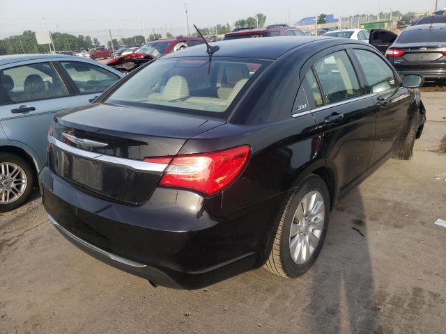 Photo 4 from auction – 2011 CHRYSLER 200 LX with VIN 1C3BC4FBXBN570940
