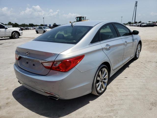 Foto 4 de la subasta – 2012 HYUNDAI SONATA SE con VIN 5NPEC4AC4CH350557