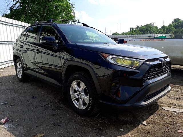 TOYOTA RAV4 XLE 2020 with VIN JTMP1RFV8LD067123 - Photo from auction