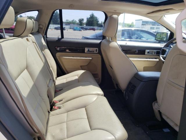 Photo 6 from auction – 2008 LINCOLN MKX with VIN 2LMDU88C58BJ08403