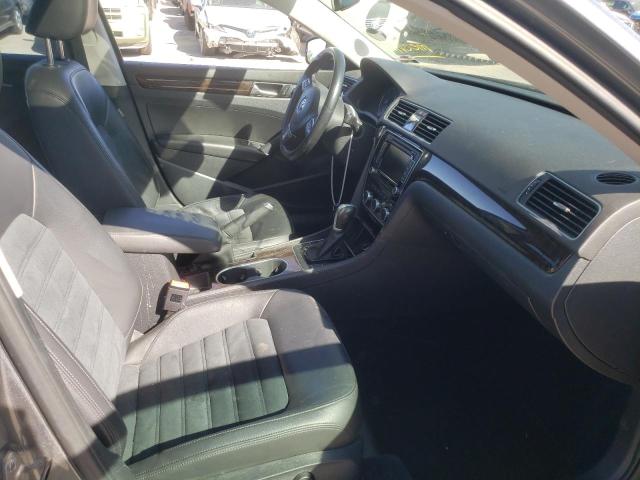 Photo 5 from auction – 2014 VOLKSWAGEN PASSAT SEL with VIN 1VWCN7A36EC060769