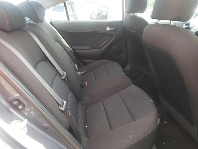 Photo 6 from auction – 2016 KIA FORTE LX with VIN KNAFK4A65G5597087