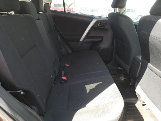 Photo 6 from auction – 2017 TOYOTA RAV4 LE with VIN 2T3BFREV9HW654387