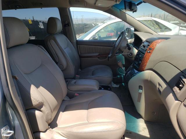 Photo 5 from auction – 2004 TOYOTA SIENNA XLE with VIN 5TDZA22C44S004286