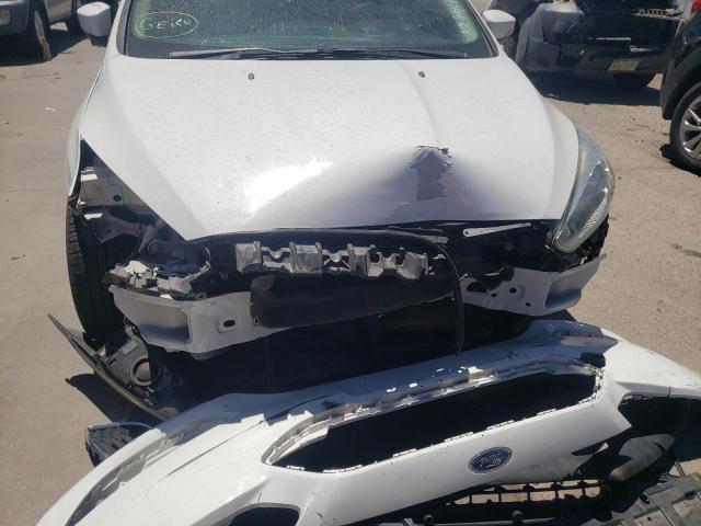 Photo 9 from auction – 2017 FORD FOCUS SE with VIN 1FADP3F24HL211435