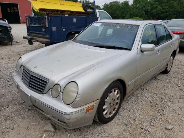 Photo 2 from auction – 2001 MERCEDES-BENZ E 320 with VIN WDBJF65J81B214956