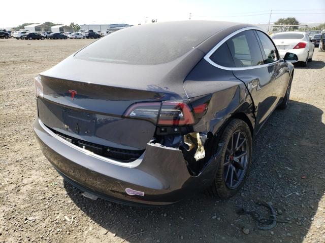 Photo 4 from auction – 2018 TESLA MODEL 3 with VIN 5YJ3E1EA0JF101936